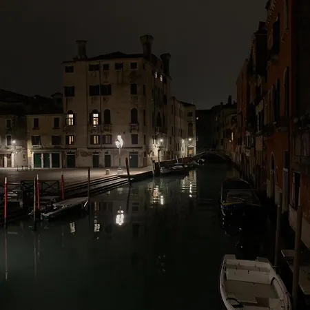Ca' Bianca Apartment